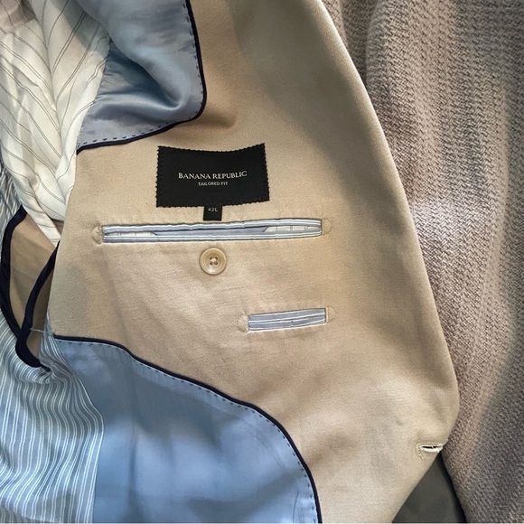 Banana Republic 42L khaki sport coat - Picture 5 of 7